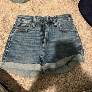 Summer Hollister shorts